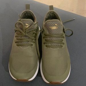 Green and gold Puma sneakers size 8